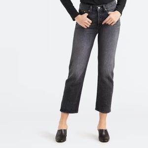 Dark grey levis wedgie jeans cropped size 25